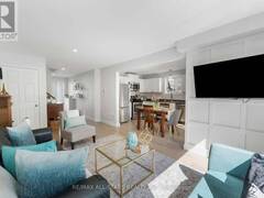 58 MARGARET GRAHAM CRESCENT East Gwillimbury Ontario, L0G 1M0