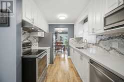152 WEYBRIDGE TRAIL | Brampton Ontario | Slide Image Eleven