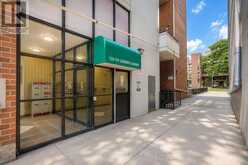207 - 135 LEEWARD GLENWAY | Toronto Ontario | Slide Image Six