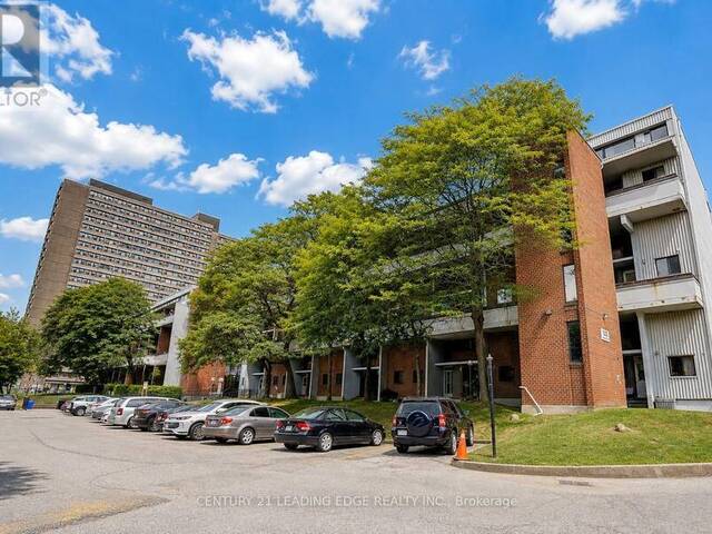 207 - 135 LEEWARD GLENWAY Toronto Ontario, M3C 2Z2 - 4 Bedrooms Condo For Sale