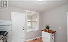 1 MCINTOSH STREET | Toronto Ontario | Slide Image Thirteen