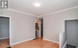 1 MCINTOSH STREET | Toronto Ontario | Slide Image Eight