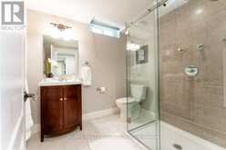 330 HICKORY CIRCLE | Oakville Ontario | Slide Image Thirty