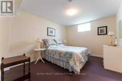 330 HICKORY CIRCLE | Oakville Ontario | Slide Image Thirty-one
