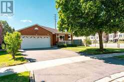 330 HICKORY CIRCLE | Oakville Ontario | Slide Image One