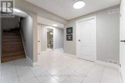 330 HICKORY CIRCLE | Oakville Ontario | Slide Image Twenty-one
