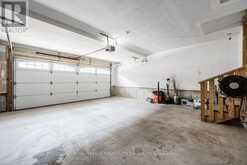 248 ELLEN DAVIDSON DRIVE | Oakville Ontario | Slide Image Thirteen