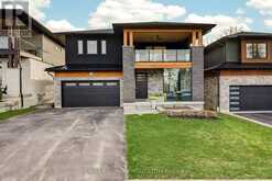 404 COX MILL ROAD | Barrie Ontario | Slide Image Three