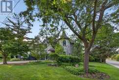 100 MUNRO BOULEVARD | Toronto Ontario | Slide Image Two
