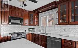 915 CATSKILL DRIVE E | Oshawa Ontario | Slide Image Eighteen