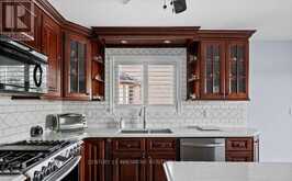 915 CATSKILL DRIVE E | Oshawa Ontario | Slide Image Nineteen