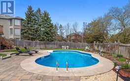 915 CATSKILL DRIVE E | Oshawa Ontario | Slide Image Twenty-three