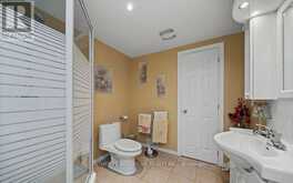 915 CATSKILL DRIVE E | Oshawa Ontario | Slide Image Twenty-four