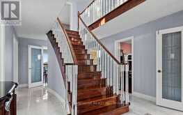 915 CATSKILL DRIVE E | Oshawa Ontario | Slide Image Nine