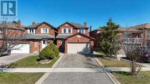 115 MISTY MEADOW DRIVE | Vaughan Ontario | Slide Image Two