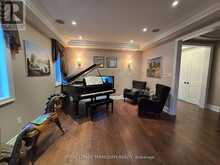 19 BLACK DIAMOND CRESCENT | Brampton Ontario | Slide Image Nine