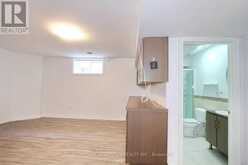 4 BYNG AVENUE | Toronto Ontario | Slide Image Thirty-eight