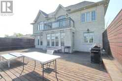 4 BYNG AVENUE | Toronto Ontario | Slide Image Fifty