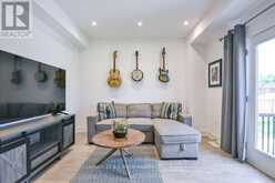 35 PUMPKIN CORNER CRESCENT | Barrie Ontario | Slide Image Sixteen