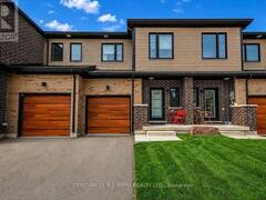 35 PUMPKIN CORNER CRESCENT Barrie Ontario, L9J 0T5