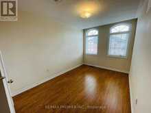 32 SHIFF CRESCENT | Brampton Ontario | Slide Image Nineteen