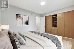 12 VINCENT STREET | Newmarket Ontario | Slide Image Thirty