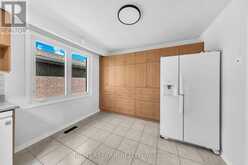 88 PECKHAM AVENUE | Toronto Ontario | Slide Image Ten