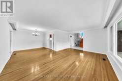 88 PECKHAM AVENUE | Toronto Ontario | Slide Image Five