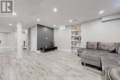 9 SUNNYSIDE HILL ROAD | Markham Ontario | Slide Image Forty-five