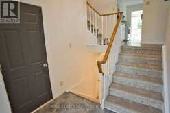 97 RIVERGLEN DRIVE | Georgina Ontario | Slide Image Three