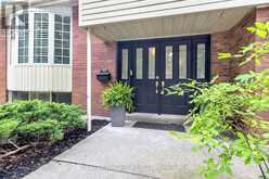 516 KENMARR CRESCENT | Burlington Ontario | Slide Image Four