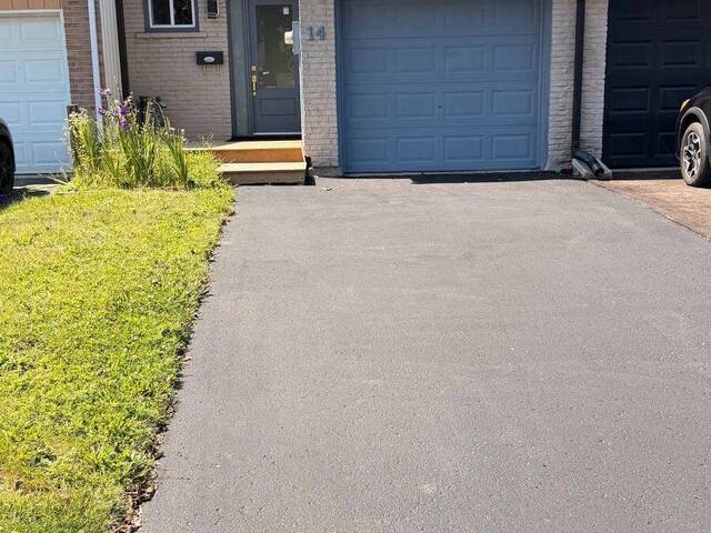 14 CHAUCER CRESCENT Barrie Ontario, L4N 4T7 - 4 Bedrooms Home For Sale