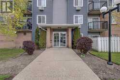 310 - 271 EIWO COURT | Waterloo Ontario | Slide Image Seven
