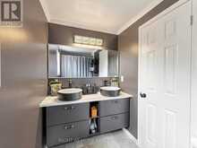 207 HICKLING TRAIL | Barrie Ontario | Slide Image Thirty-eight