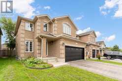 7 EMPIRE DRIVE | Barrie Ontario | Slide Image Three