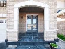 23 CHAUMONT DRIVE | Hamilton Ontario | Slide Image Four