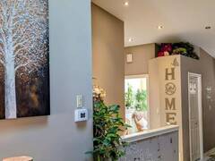 22 MCINTOSH AVENUE Chatham Ontario, N7M 6M1