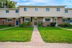 19 - 40 EAST STREET | Georgina Ontario | Slide Image One