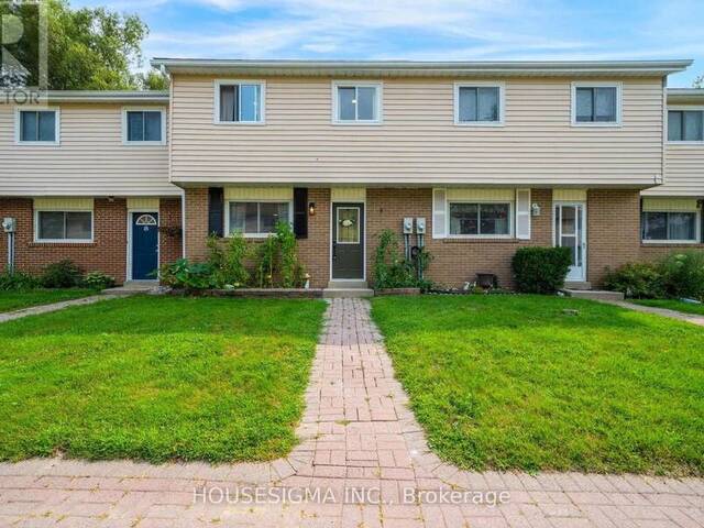 19 - 40 EAST STREET Georgina Ontario, L0E 1R0 - 4 Bedrooms Condo For Sale