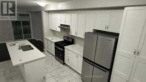 52 LIAM LANE | Markham Ontario | Slide Image Eleven