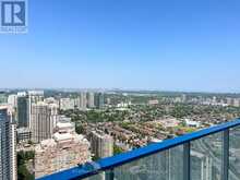 4002 - 3900 CONFEDERATION PARKWAY | Mississauga Ontario | Slide Image Twelve