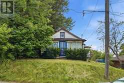 367 NELSON STREET | Brantford Ontario | Slide Image Three
