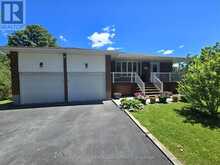 14 MANVERS DRIVE | Kawartha Lakes Ontario | Slide Image Two