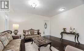 106 RISING HILL RIDGE | Brampton Ontario | Slide Image Nine