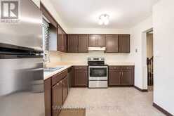 23 RANNIE COURT | Thorold Ontario | Slide Image Eight
