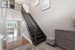 38 WEAVER DRIVE | Hamilton Ontario | Slide Image Four