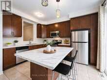 903 PENSON CRESCENT | Milton Ontario | Slide Image Nine