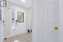4130 FOXWOOD DRIVE | Burlington Ontario | Slide Image Four