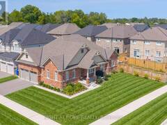 2 CLIFF THOMPSON COURT Georgina Ontario, L0E 1R0