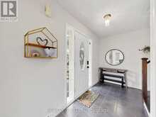 330 CHERYL MEWS BOULEVARD | Newmarket Ontario | Slide Image Twelve